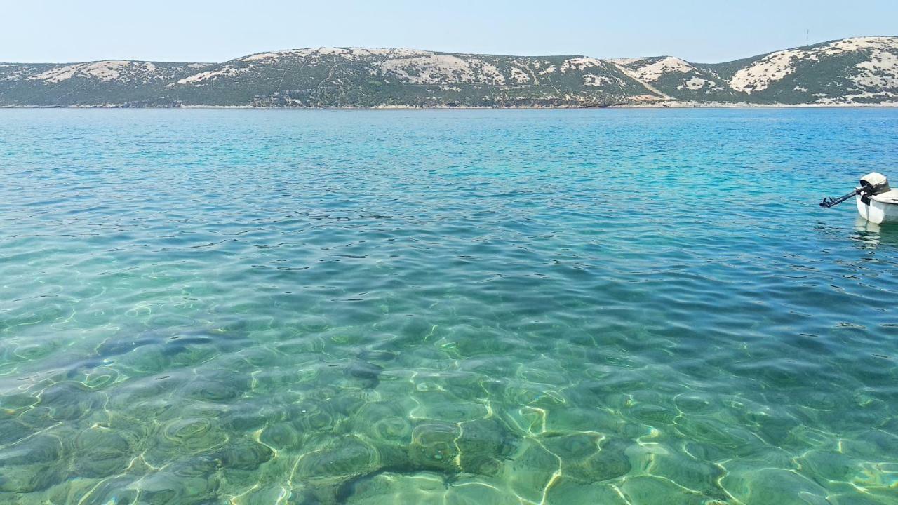Sea Breeze Apartments With Private Beach And Boat Anchorage Stara Novalja Esterno foto
